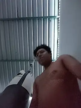 Jose12ulises online show from June 15, 3:53 am