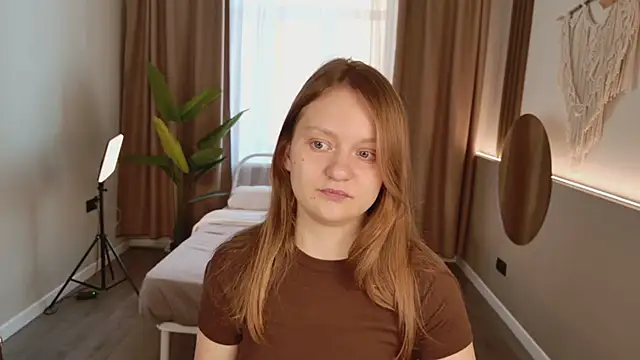 French Fry online show from June 12, 5:39 am