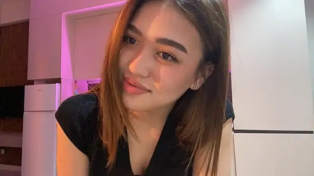 GennaTorros online show from April 19, 6:10 pm