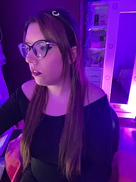 AliceMtz online show from June 16, 11:51 pm