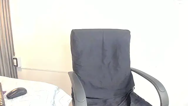 lolabunnysc online show from June 8, 12:16 pm