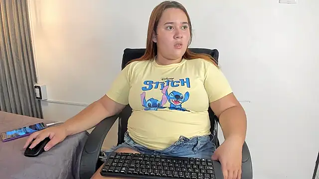 lolabunnysc online show from June 13, 12:25 pm