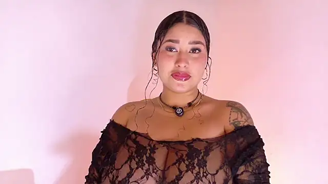 LeahAngell online show from April 30, 10:32 am