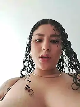 LeahAngell online show from May 21, 1:07 pm