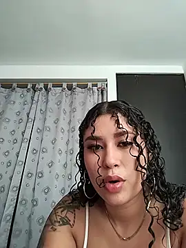 LeahAngell online show from May 22, 3:06 pm