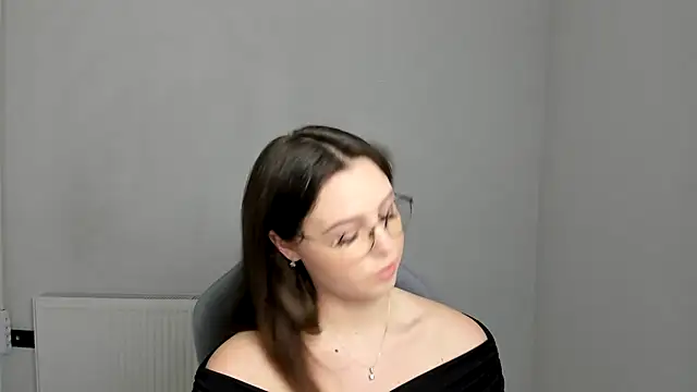 Regina cute  online show from April 22, 6:27 am