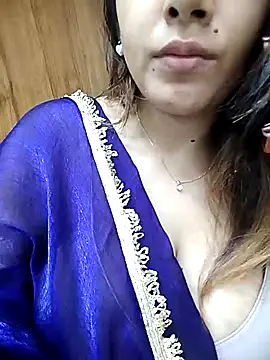Snapshot of samthecharming chatting on April 22, 5:47 pm samthecharming online show from April 22, 5:47 pm