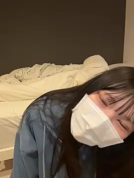 riri nyaon online show from April 29, 9:46 am