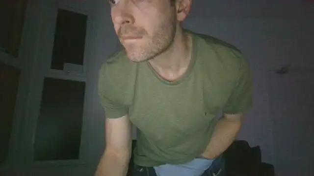 frenchbdmaninlondon online show from April 18, 10:32 pm