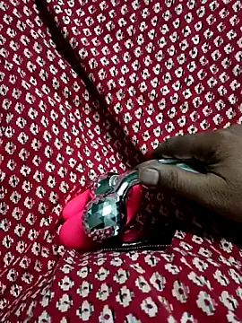Snapshot of shivanic chatting on June 12, 7:35 pm shivanic online show from June 12, 7:35 pm