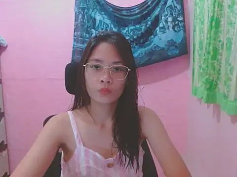 Sweetsexylady19 online show from May 10, 12:54 pm