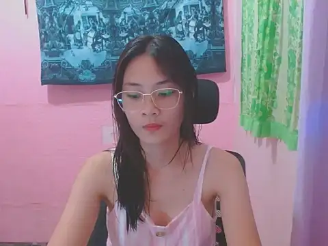 Sweetsexylady19 online show from May 29, 4:10 am
