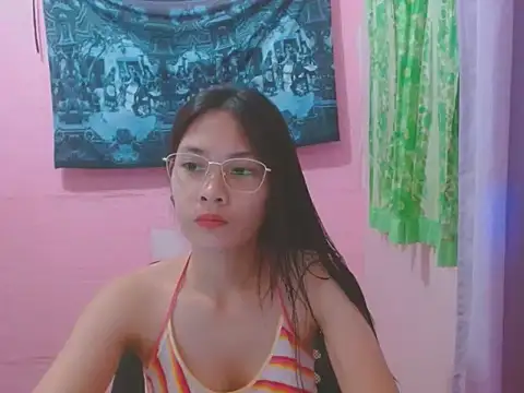 Sweetsexylady19 online show from June 5, 4:08 am