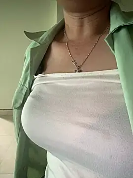 Snapshot of _Sara_pusy chatting on April 30, 6:20 am Sara pusy online show from April 30, 6:20 am