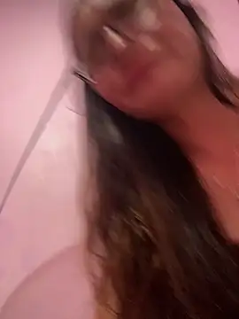 Snapshot of _Sara_pusy chatting on May 8, 2:33 pm Sara pusy online show from May 8, 2:33 pm