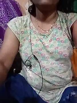 Snapshot of Shila_bby chatting on July 7, 12:42 pm Shila bby online show from July 7, 12:42 pm