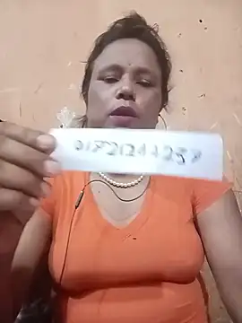Snapshot of Shila_bby chatting on July 15, 9:14 am Shila bby online show from July 15, 9:14 am