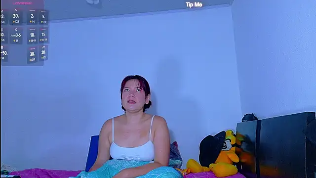Snapshot of Evaa_02 chatting on May 27, 12:13 pm Evaa 02 online show from May 27, 12:13 pm