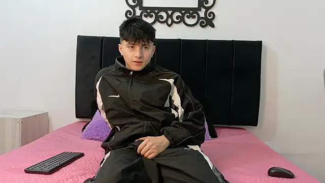 LunayDream online show from July 23, 11:30 am