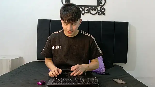LunayDream online show from July 25, 12:58 pm