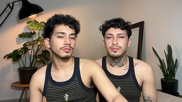 Noah and Steven online show from June 2, 2:13 am