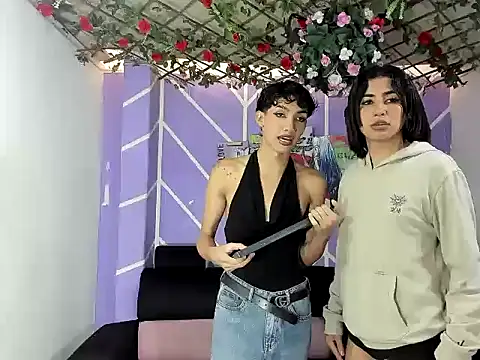 DAHNE HOT  online show from June 7, 1:37 pm
