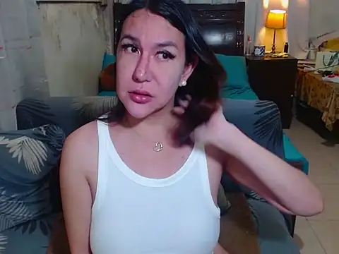 sexyyanna4u online show from July 8, 11:53 pm