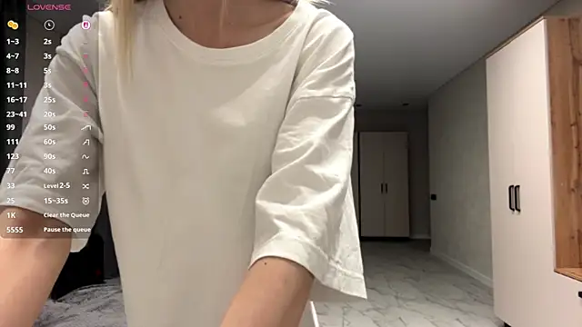 ZenZestX online show from June 10, 7:02 pm