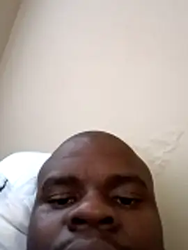 W0rthiit online show from April 25, 12:08 pm