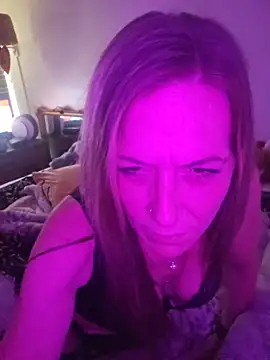 LillyXLust online show from May 13, 9:44 pm