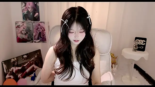 ChuYI-007 online show from June 11, 9:40 am