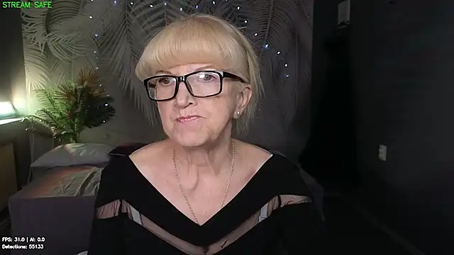 Dr Mireille online show from June 19, 7:34 am