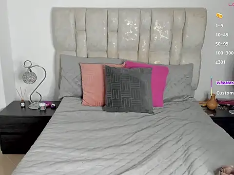 nia brown online show from April 26, 9:45 pm