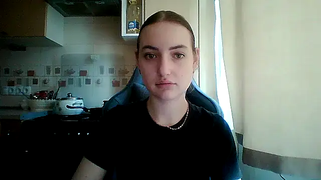Snapshot of Lisanta chatting on May 22, 12:33 pm Lisanta online show from May 22, 12:33 pm