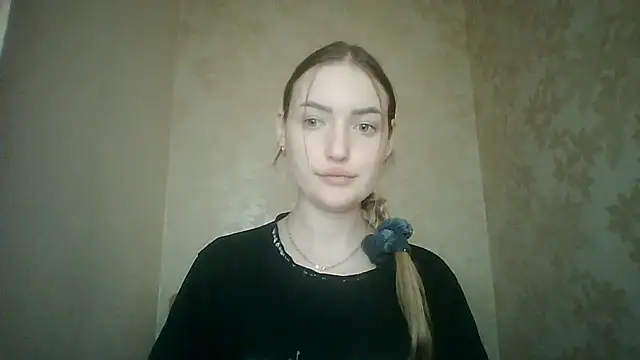 Lisanta online show from July 22, 8:33 pm