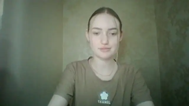 Lisanta online show from July 25, 7:44 pm