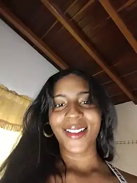 sophi laraa online show from June 9, 7:14 pm