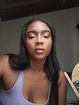 sophi laraa online show from June 13, 8:29 pm