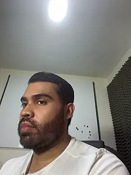 LucaLaurent online show from April 28, 3:55 am