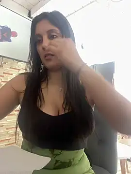 jimena-m online show from May 1, 8:57 pm