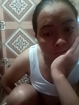 phuongtrinh1 online show from April 20, 10:00 pm