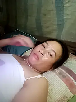 phuongtrinh1 online show from July 6, 6:10 pm
