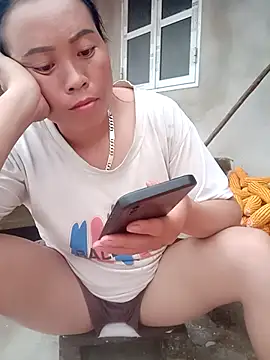 phuongtrinh1 online show from July 28, 11:17 am