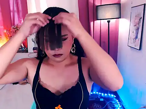 SWEETBELLA69 online show from July 27, 6:31 am