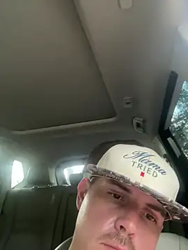 BigDawgzbite69 online show from July 5, 5:31 pm