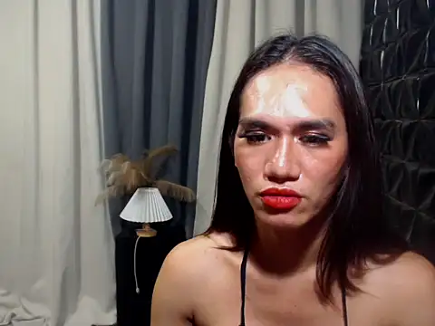 Queen Haliyah online show from May 16, 12:51 am