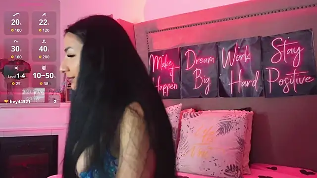 CataleyaStarr online show from June 12, 4:22 am