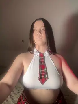 AlyraMoon online show from May 16, 6:07 pm
