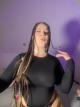 AlyraMoon online show from June 16, 9:01 am