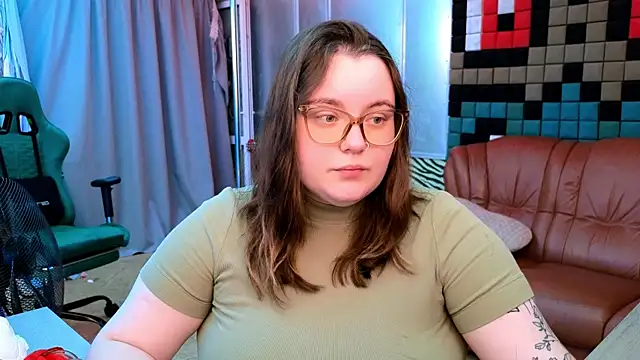 CatherineClaire online show from July 22, 4:32 pm